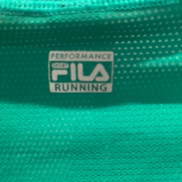 File Running Shirt - Picture 4 of 4